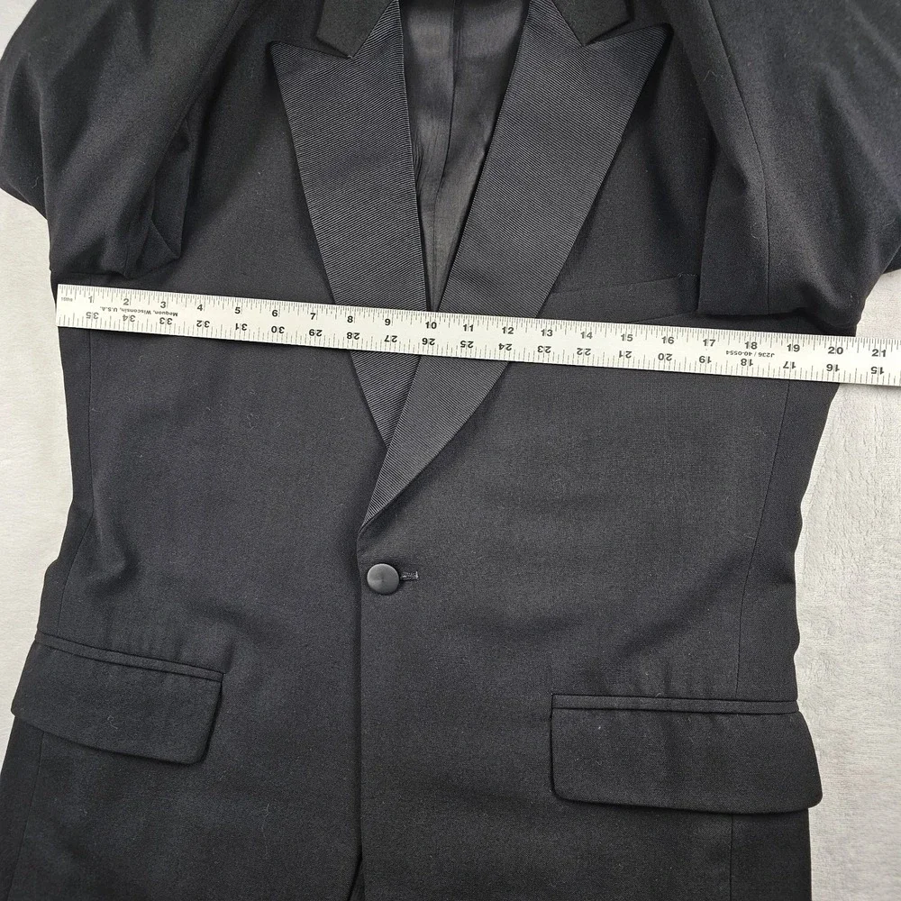 Georgetown Tuxedo Suit Peak Lapel 100% Wool Mens 40L 32x32 Satin Stripe Wedding